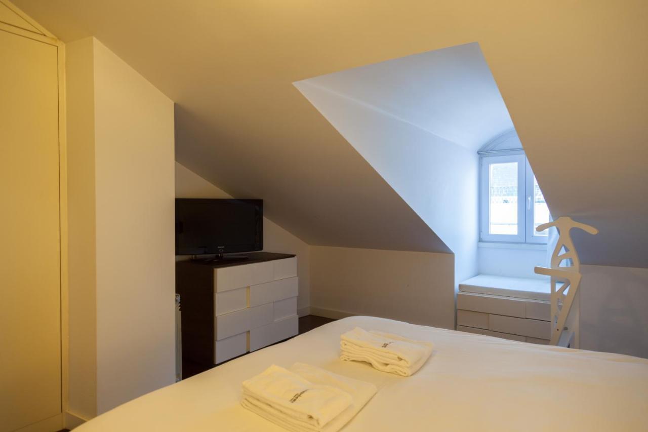 Flh Chiado Artsy Duplex Apartment ลิสบอน ภายนอก รูปภาพ